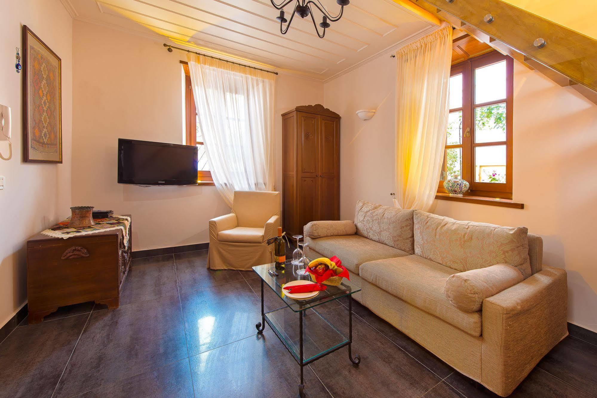 Rodos Niohori Elite Suites Boutique Hotel Rhodes City ภายนอก รูปภาพ